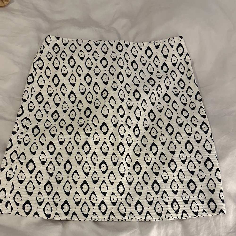 Ann Taylor Factory Monochrome Patterned Mini Skirt
